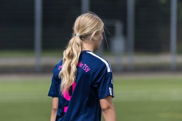 Bild 252 - wCJ Osterroenfelder TSV - VfL Pinneberg : Ergebnis: 0:15
